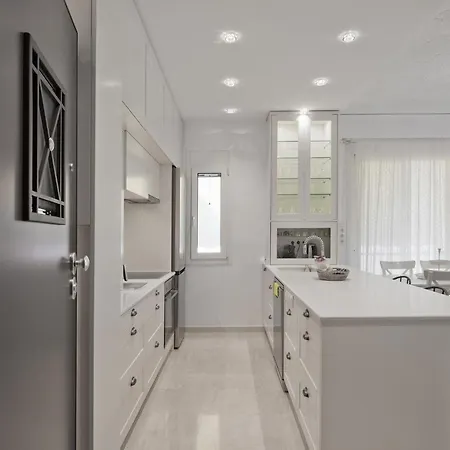 Belva Blue Glyfada Modern 2br Walk To Ctr & Athènes