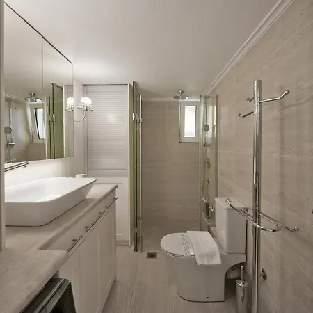 Belva Blue Glyfada Modern 2br Walk To Ctr & Appartement