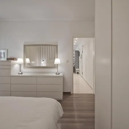 Belva Blue Glyfada Modern 2br Walk To Ctr & Appartement Athènes